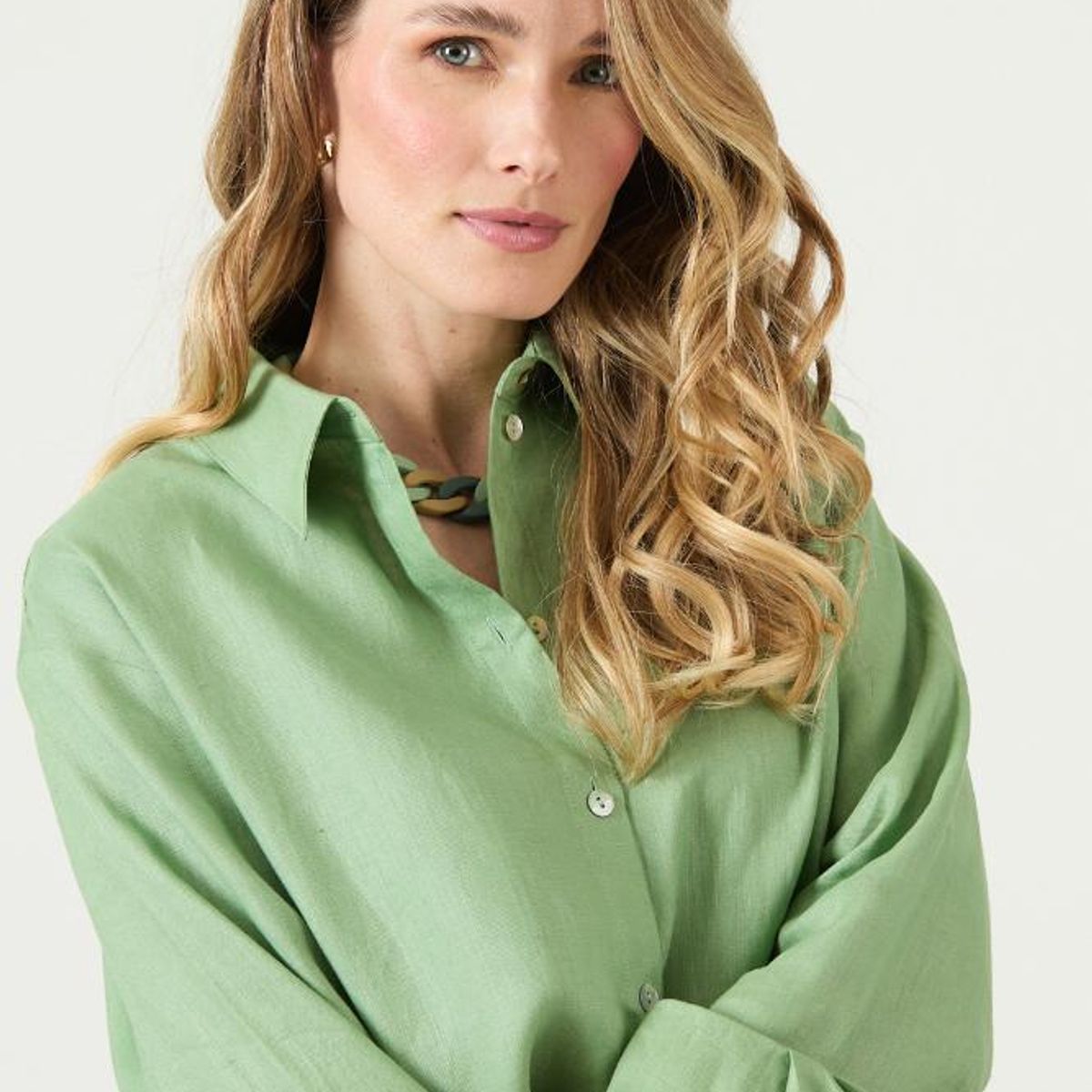 PRIVILEGE - Blusa de lino verde PRIVILEGE 3348