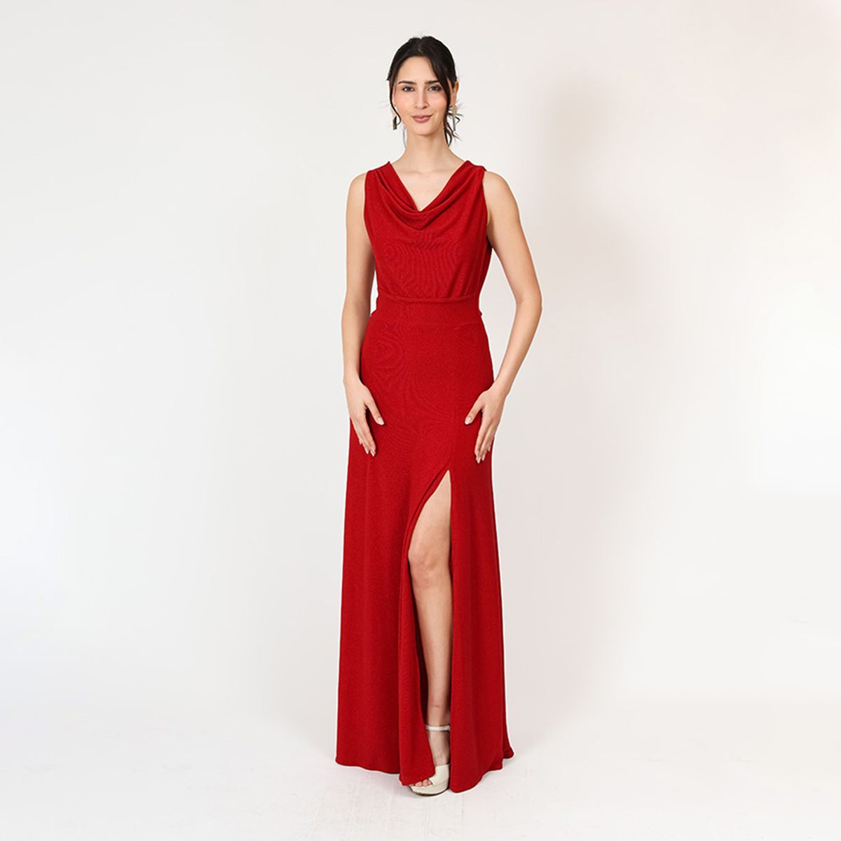 NATALIA SEGUEL - Vestido Drapeado Tajo Rojo Brillo Fiesta  Natalia Seguel