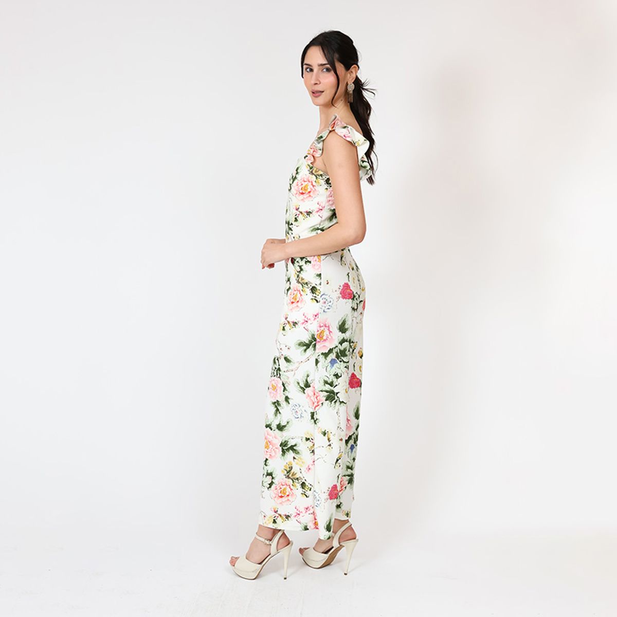 NATALIA SEGUEL - Enterito Mercedes Blanco Flores  Natalia Seguel