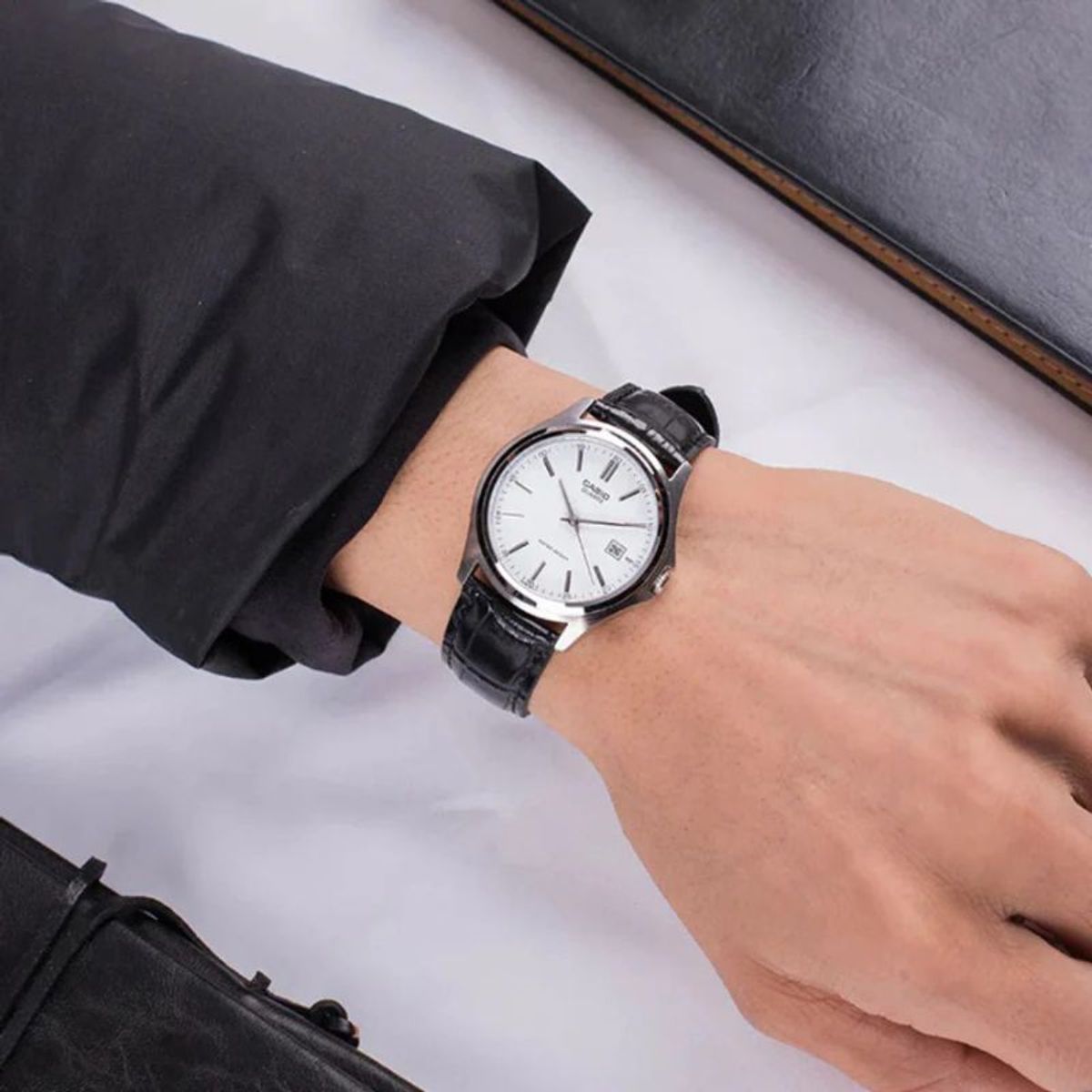 CASIO - Reloj Casio Hombre Análogo MTP-1183E-7A