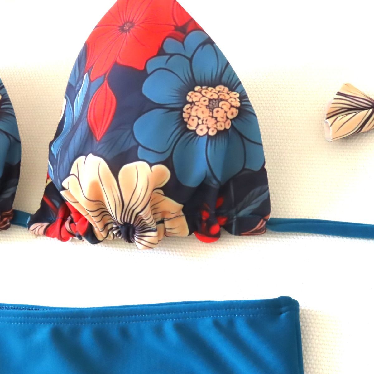 CREA PRINT - Traje de Baño Bikini Mod Merida Top estilo deportivo