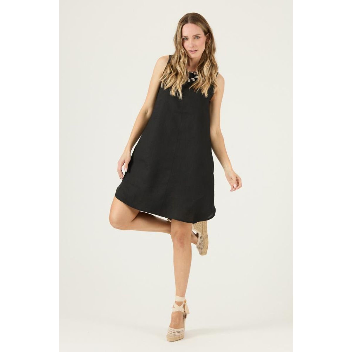 PRIVILEGE - Vestido de lino negro PRIVILEGE 3247