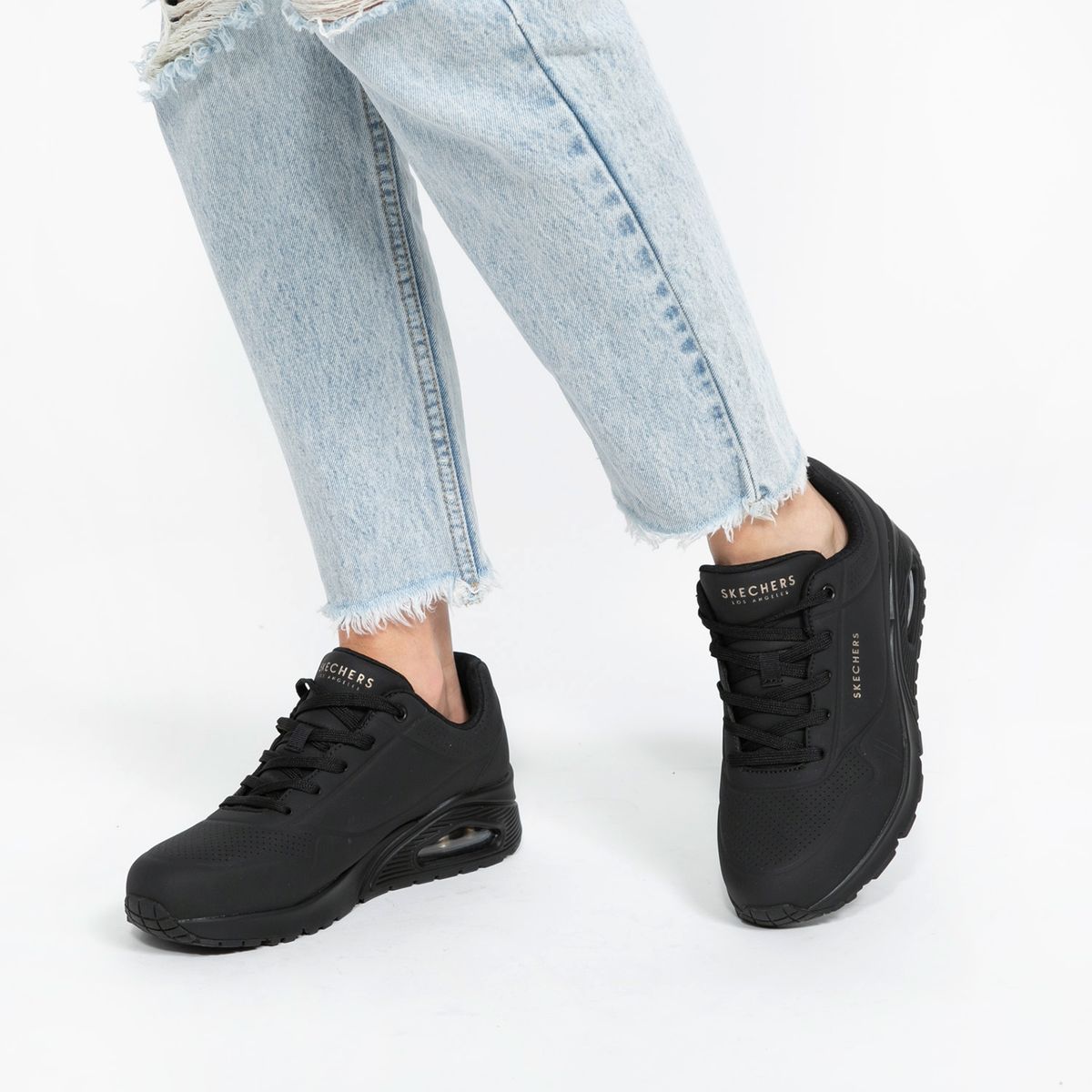 SKECHERS - Zapatilla Urbana Mujer Negra
