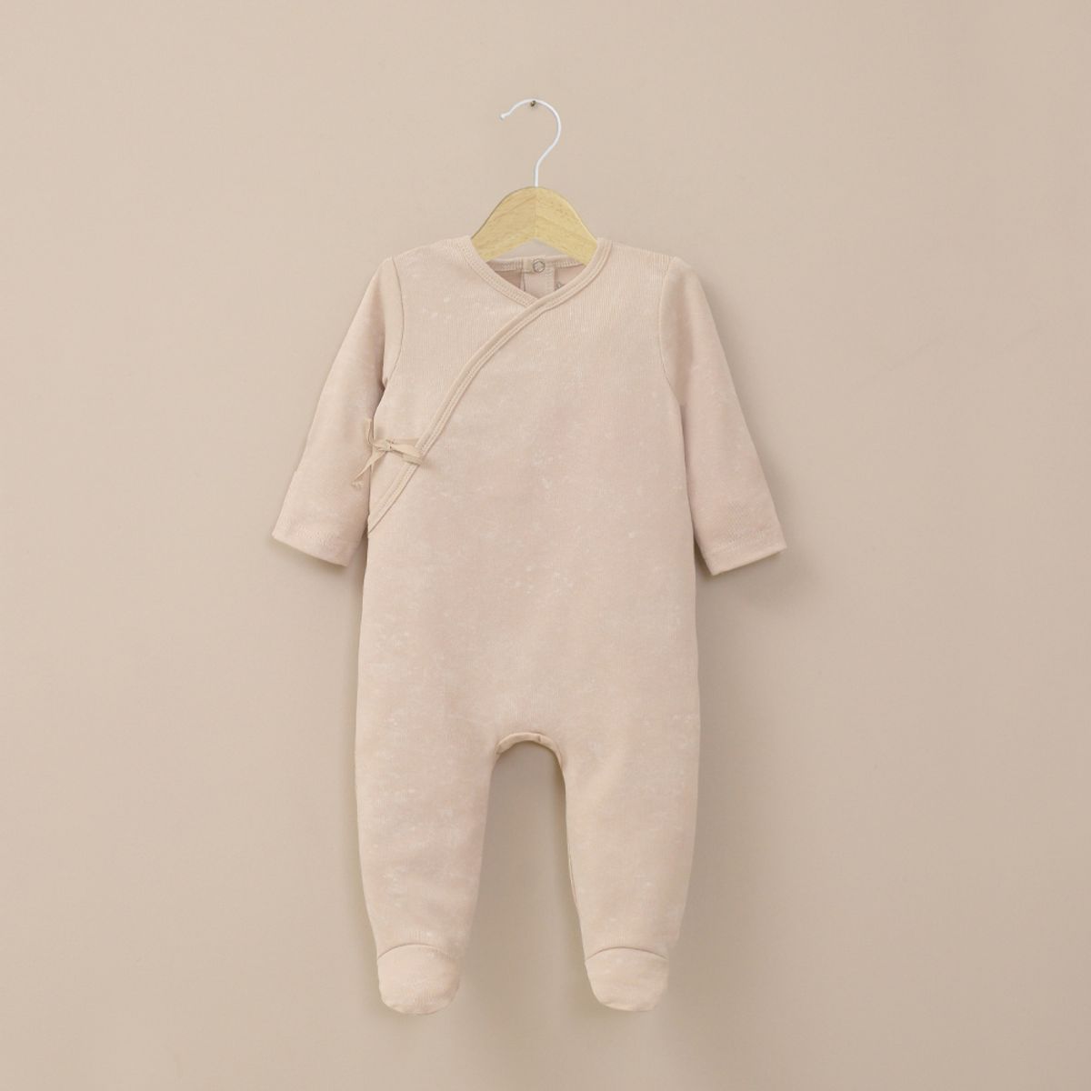 OPALINE - Osito beige con apertura en la espalda de bebé niña