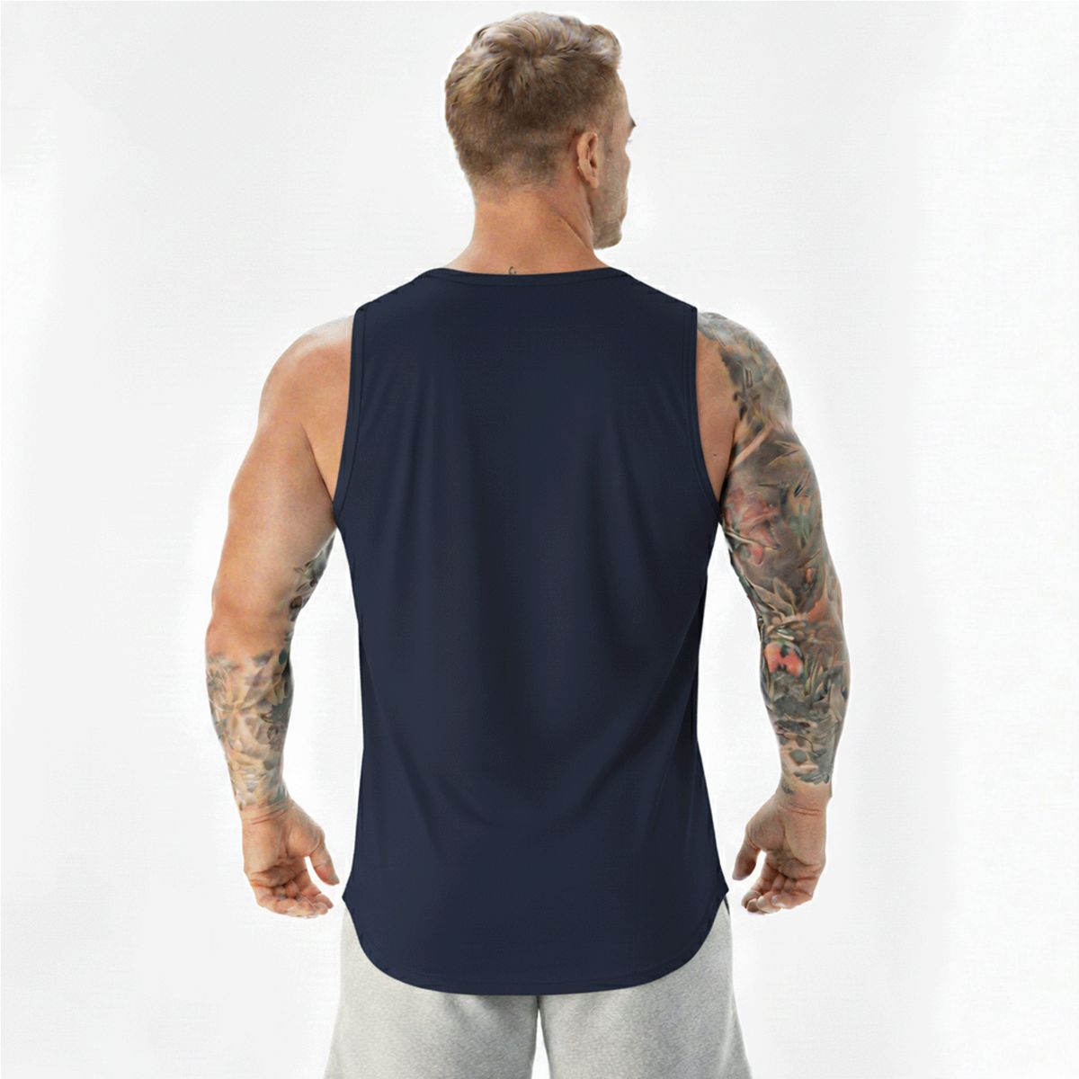 ADEMAN - Polera Musculosa cuello Redondo faith