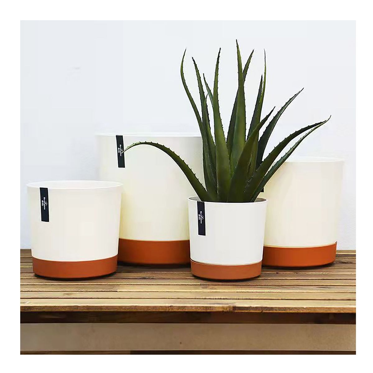 GENERICO - Kit 4 Maceteros con Bandeja Extraíble y Drenaje Reflexivo L Blanco