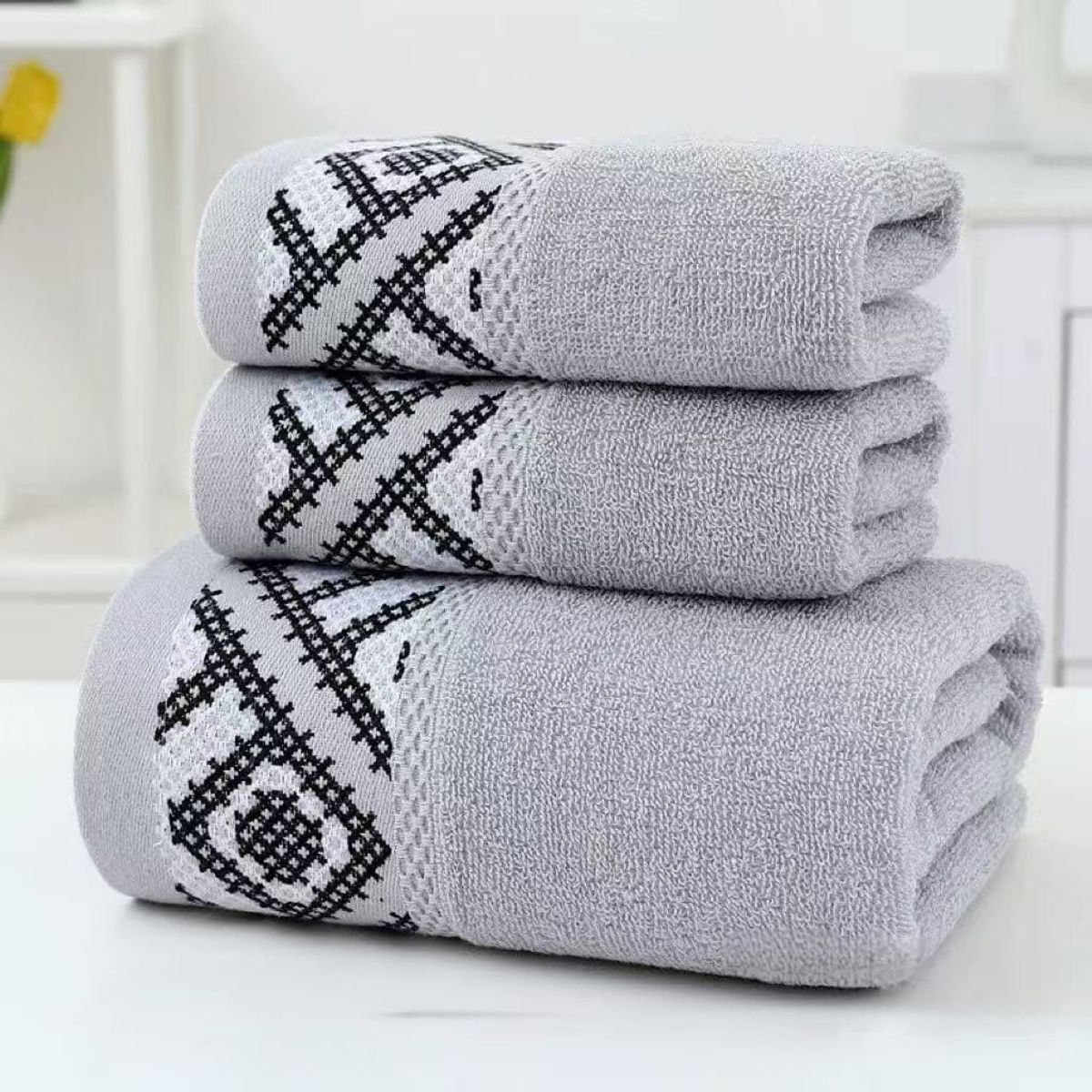 GENERICO - SET DE 3 TOALLAS 100% ALGODON CON DETALLES BORDADOS