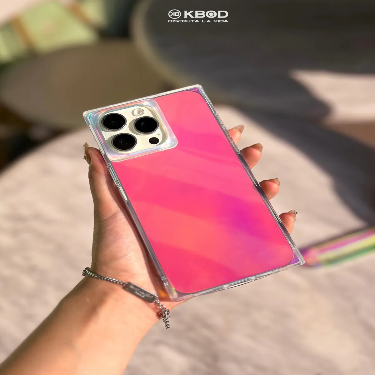 KBOD - Carcasa Cuadrada Antigolpes Kbod Blox A83 Tornasol Para iPhone 14 Pro Max