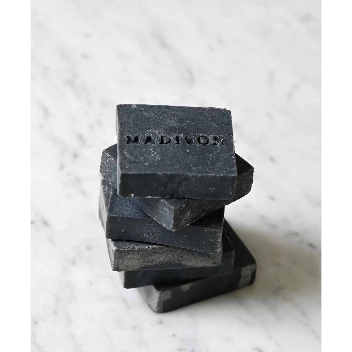 MADISON - Jabón En barra 100 Grms Negro Madison - Negro
