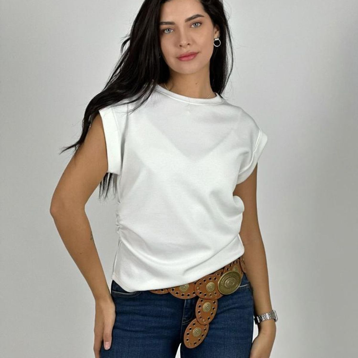 ENIGMATICA BOUTIQUE - Polera Básica de Algodón