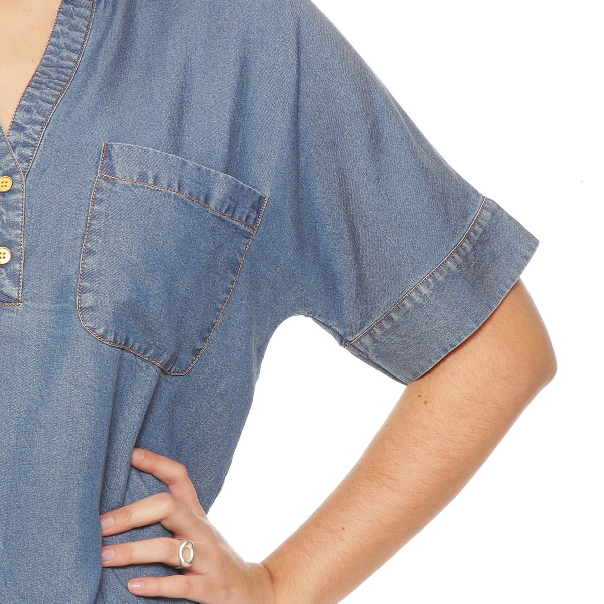 WADOS - BLUSA MANGA CORTA TENCEL  ESCOTE V CON BOLSILLOS