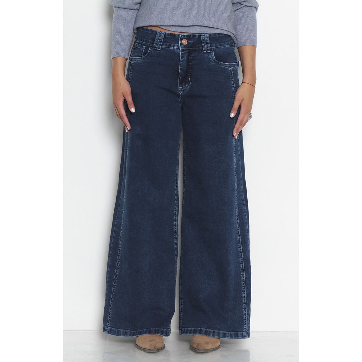 WADOS - JEANS MUJER WIDE LEG TIRO ALTO COSTADILLOS PRETINA BASICA 1 BOTON