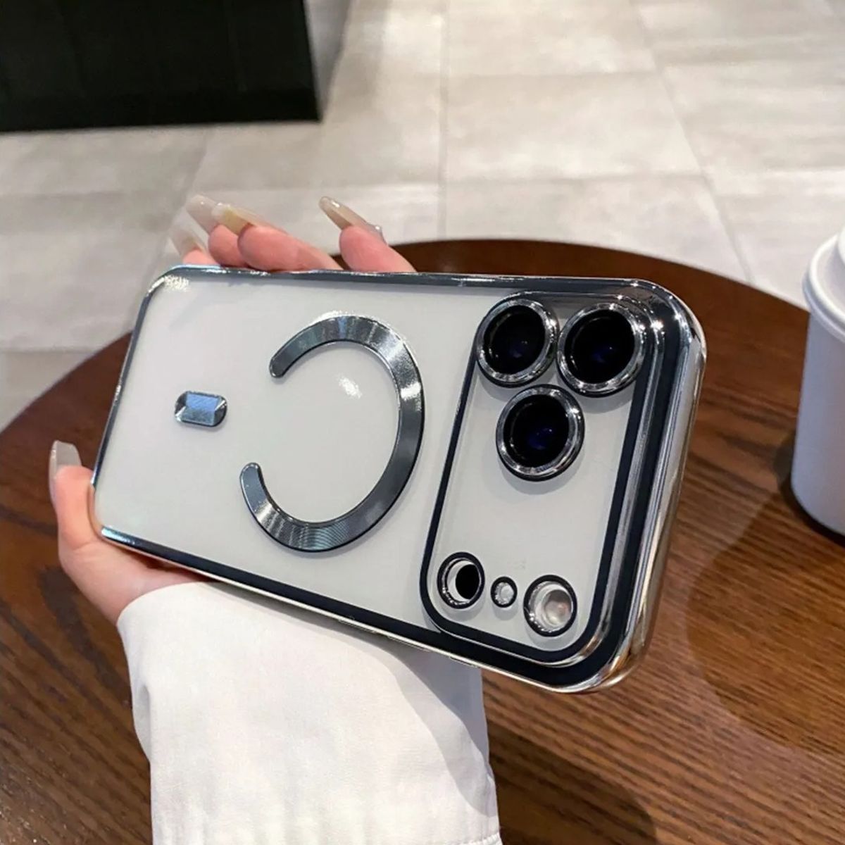 GENERICO - Carcasa Para iPhone 17 Pro Magnética Plata