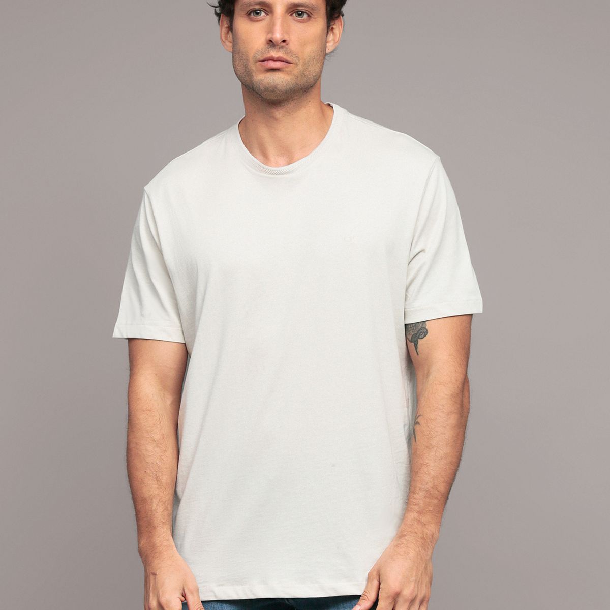 CALVIN KLEIN - Polera Básica Jacquard