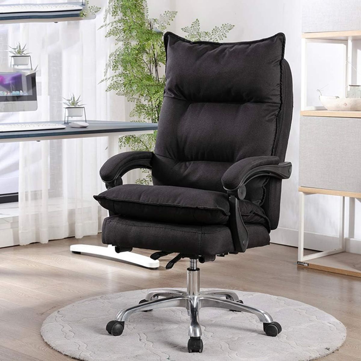 ANYHOGAR - Silla Jefe De Oficina Crusec De Tela Con Reposapiés Negro