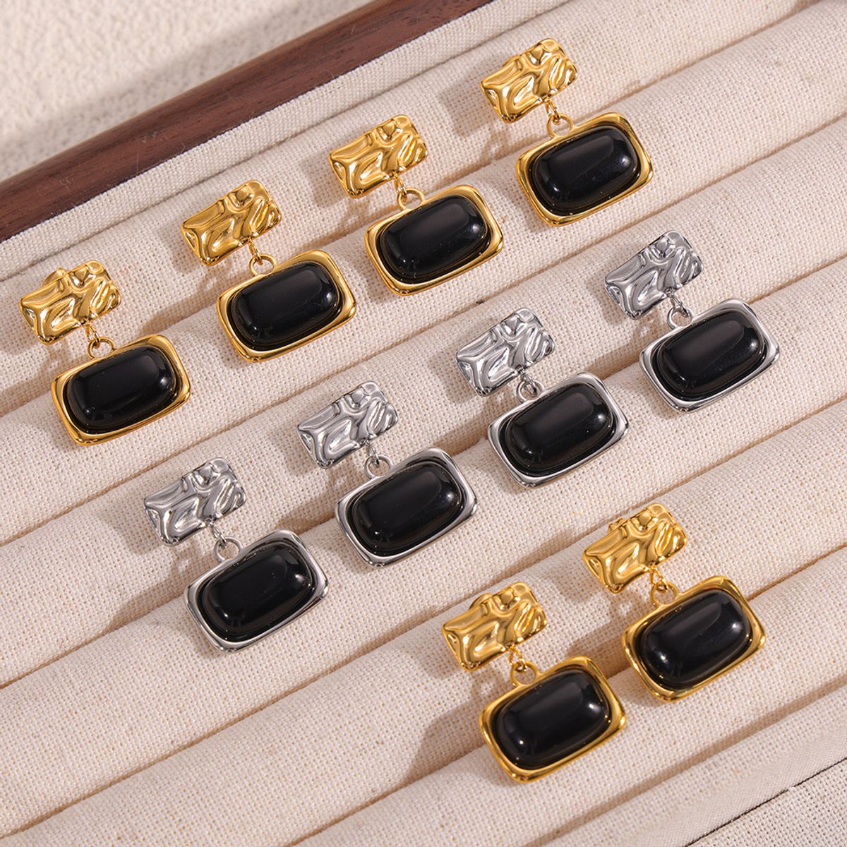 LUX JOYAS - Aros Baño Oro Amarillo 18k Cuad Arrug N