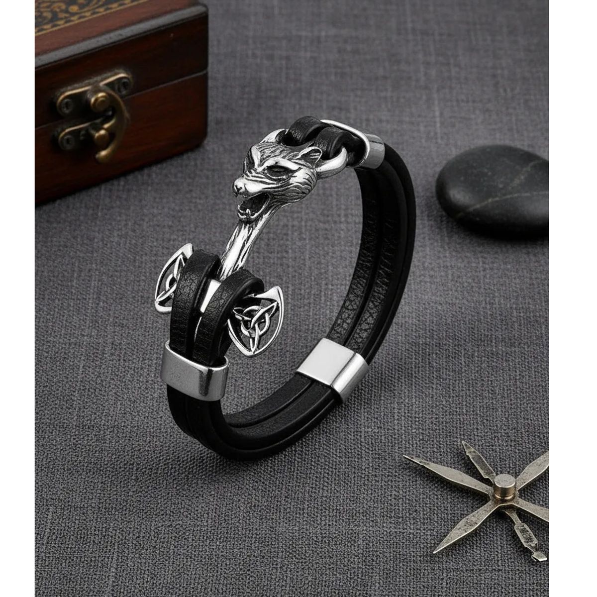 GENERICO - Pulsera De Cuero Hombre Caballero Lobo Plateado Royal Madriz