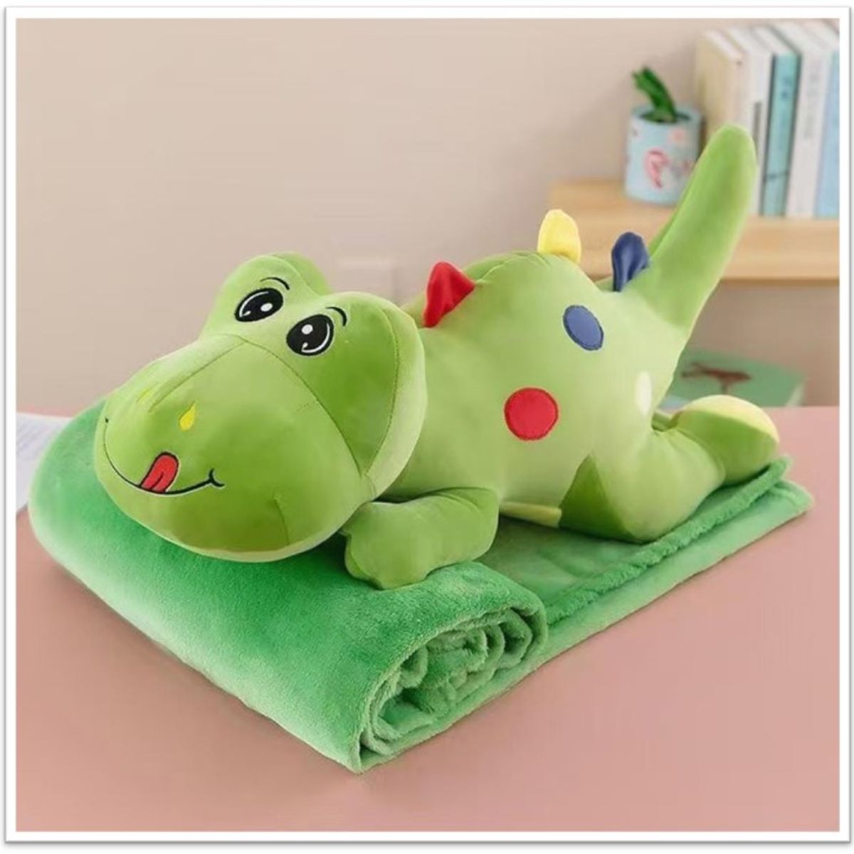 DIANA - PELUCHE 3EN 1 CON DISEÑO COCODRILO VERDE 45CM INCLUYE MANTA