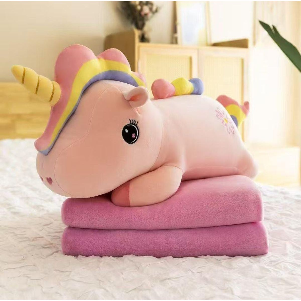 DIANA - PELUCHE DE 45CM CON DISEÑO UNICORNIO CON MANTA DN