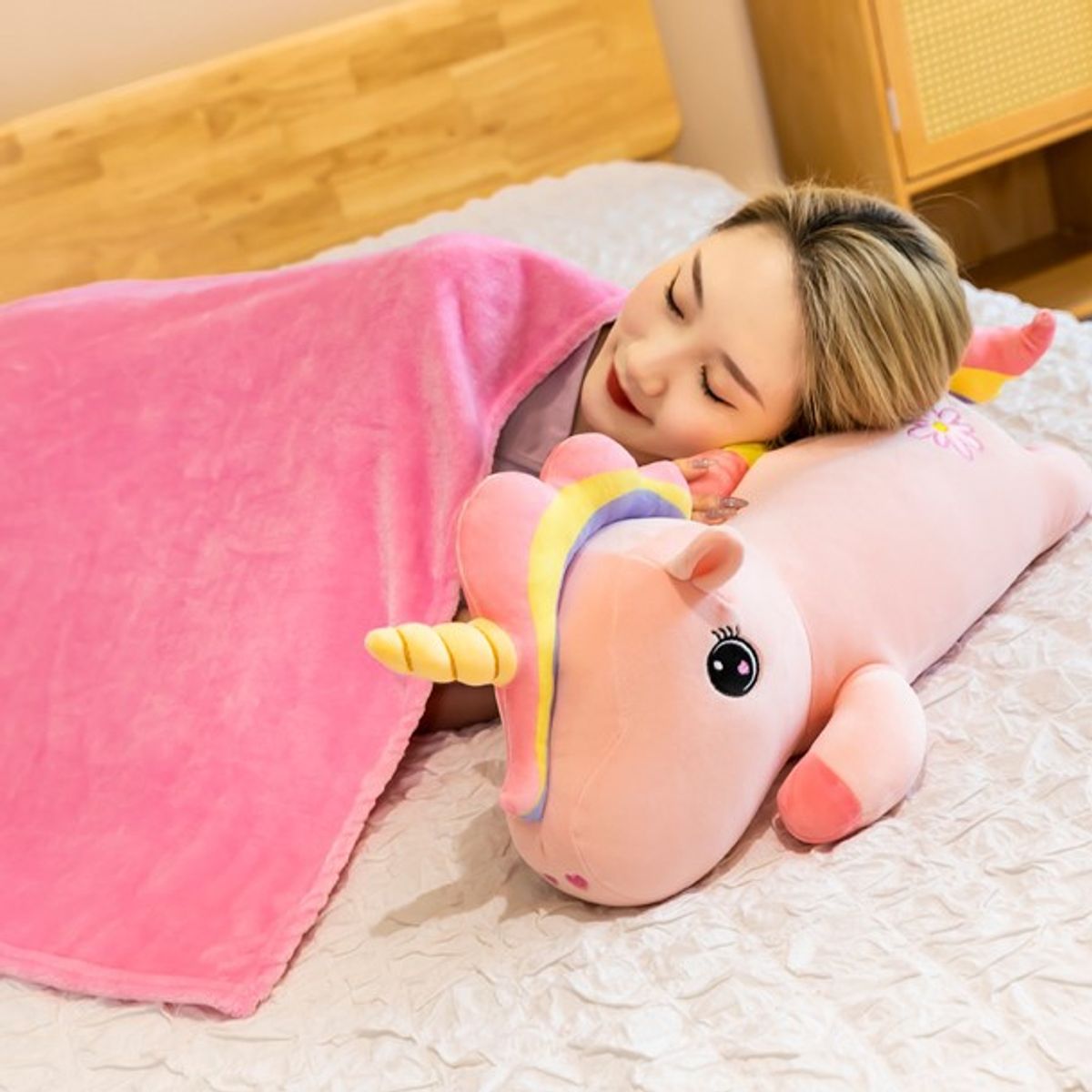 DIANA - PELUCHE DE 45CM CON DISEÑO UNICORNIO CON MANTA DN