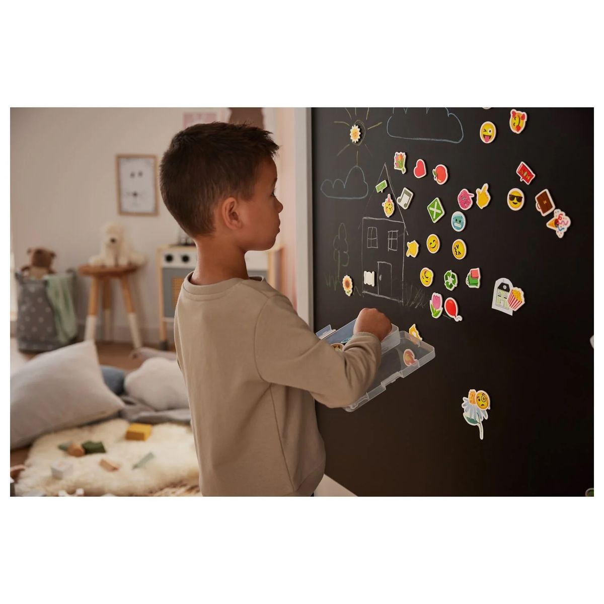 GENERICO - Caja con letras magnéticas