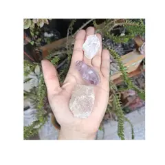 GENERICO - Set De 3 Rocas, Amatista, Cuarzo Cristal Y Cuarzo Rosado. M2