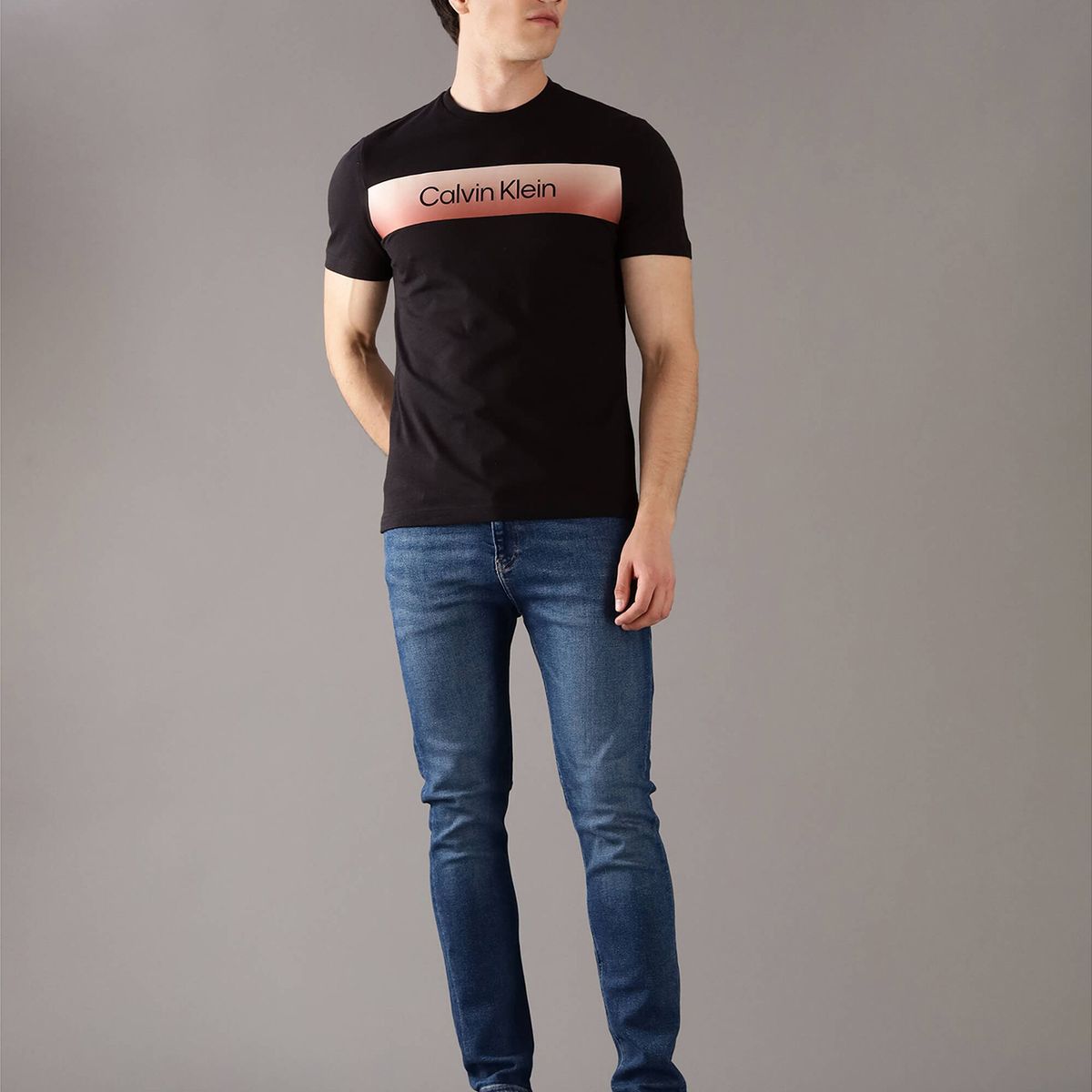 CALVIN KLEIN - Polera Linear con Logo Negro Calvin Klein