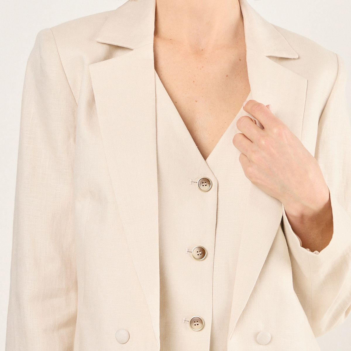 MA GRIFFE - Blazer De Lino Corto Mujer Beige Magriffe