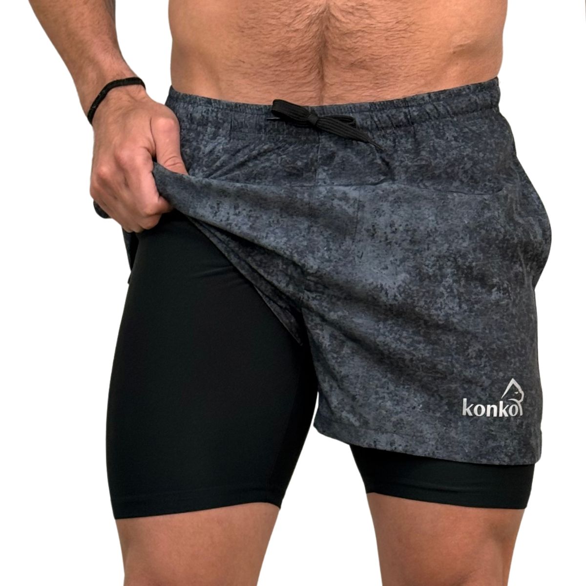 KONKO ACTIVE - Short Deportivo Hombre Con Calza 2 en 1 Perfect Carbon Konko