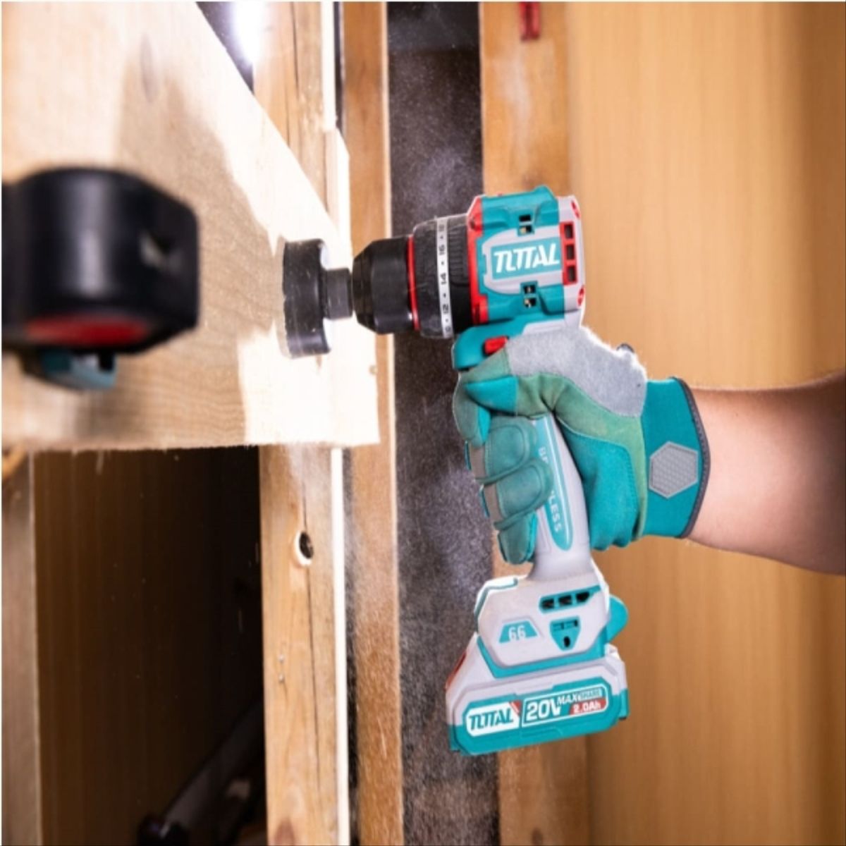 TOTAL - Taladro percutor inalambrico 13mm 66nm 20v 2bats+carg+accs