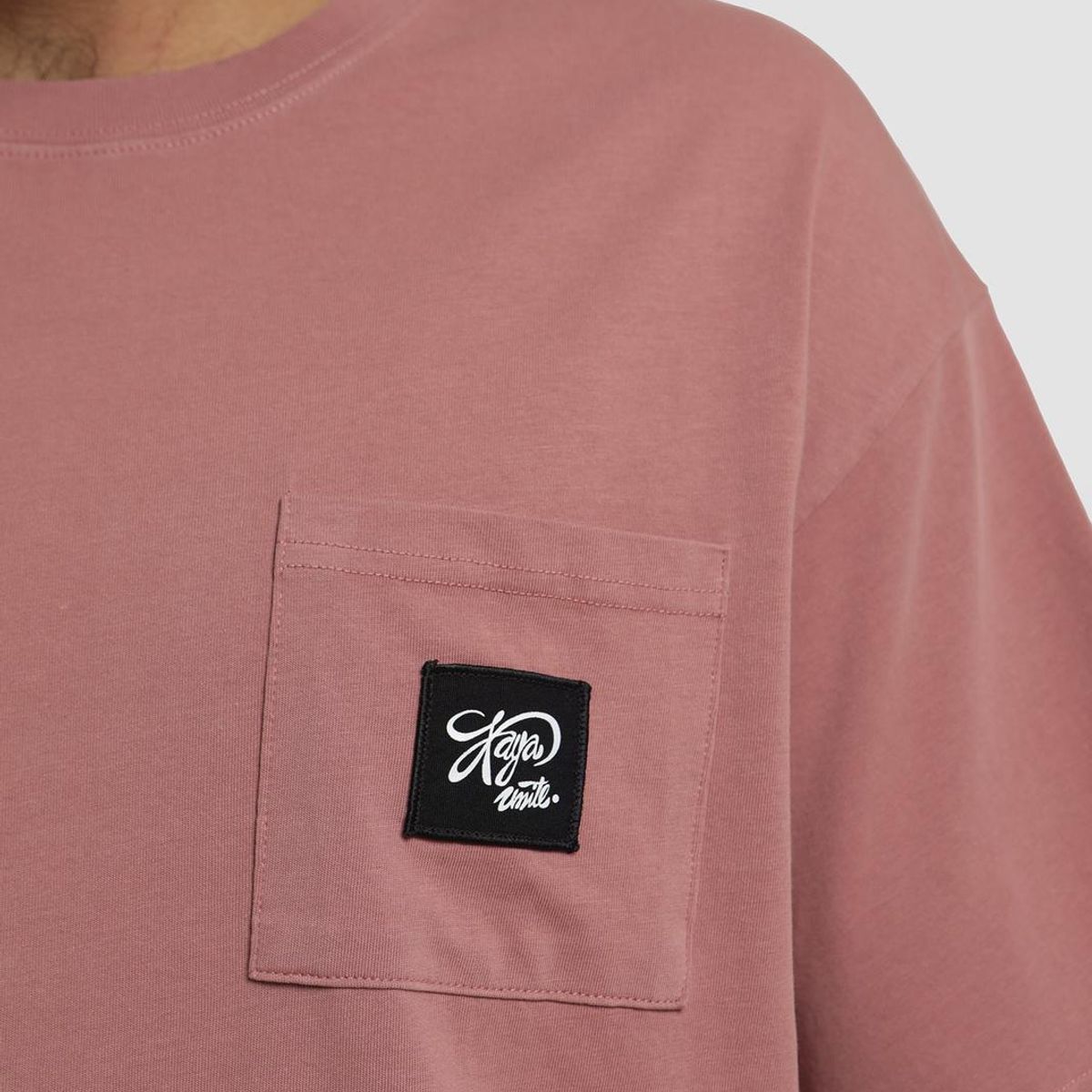 KAYA UNITE - Polera Hombre Heavyweight Patch