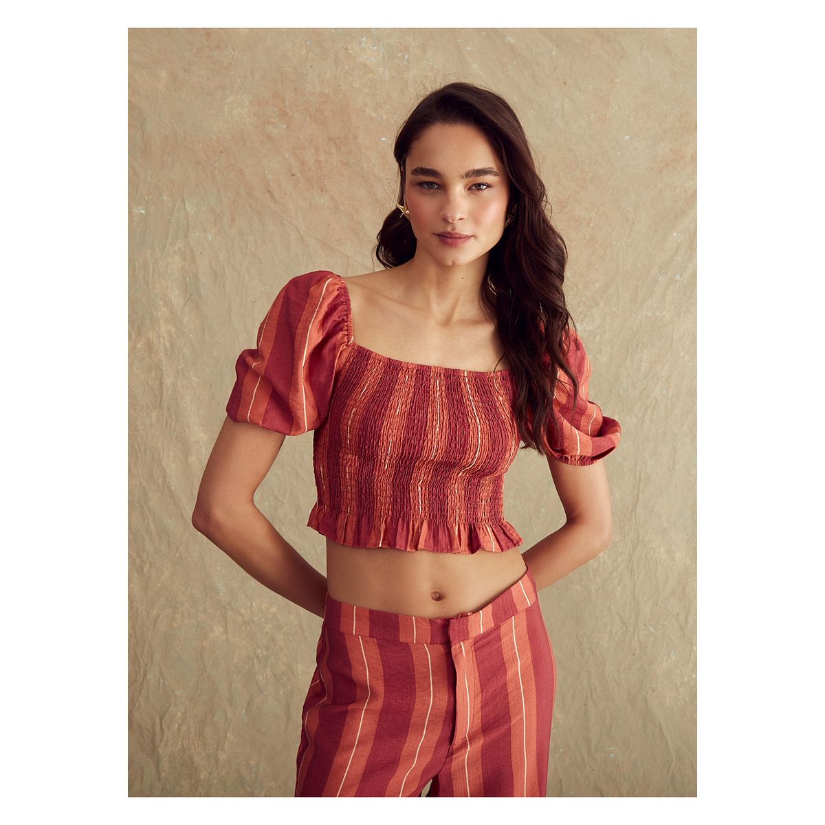 LOUNGE - Top Líneas Paradiso LOUNGE