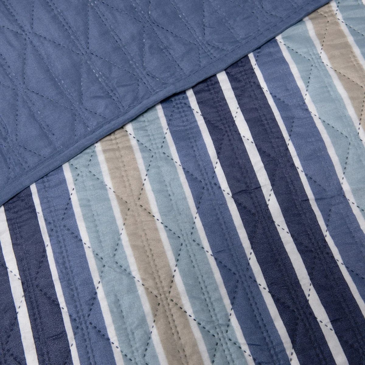 GENERICO - Cubrecama Estampado Ambienta 2 Plazas