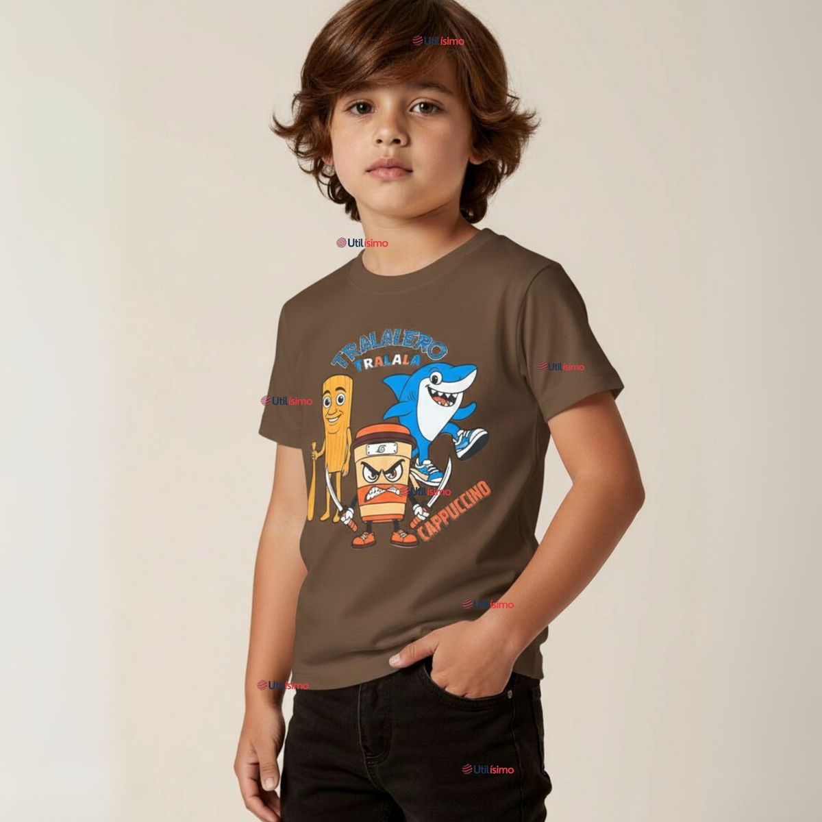 UTILISIMO - Polera Brainrots 100% Algodón Manga Corta Niño Tralalero Marrón