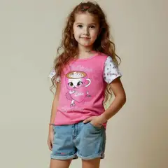 UTILISIMO - Polera Brainrots 100%Algodón Manga Corta Niña Tralalero Rosado Oscuro