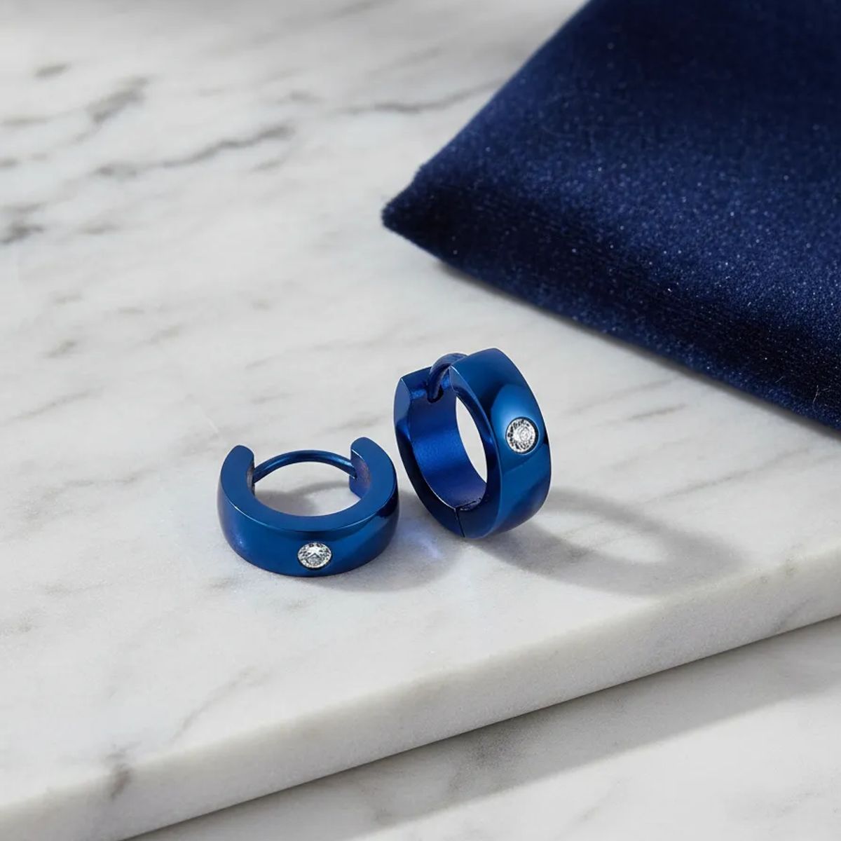 GENERICO - Aros Punk Hombre Mujer Azul Rey Earing Moda