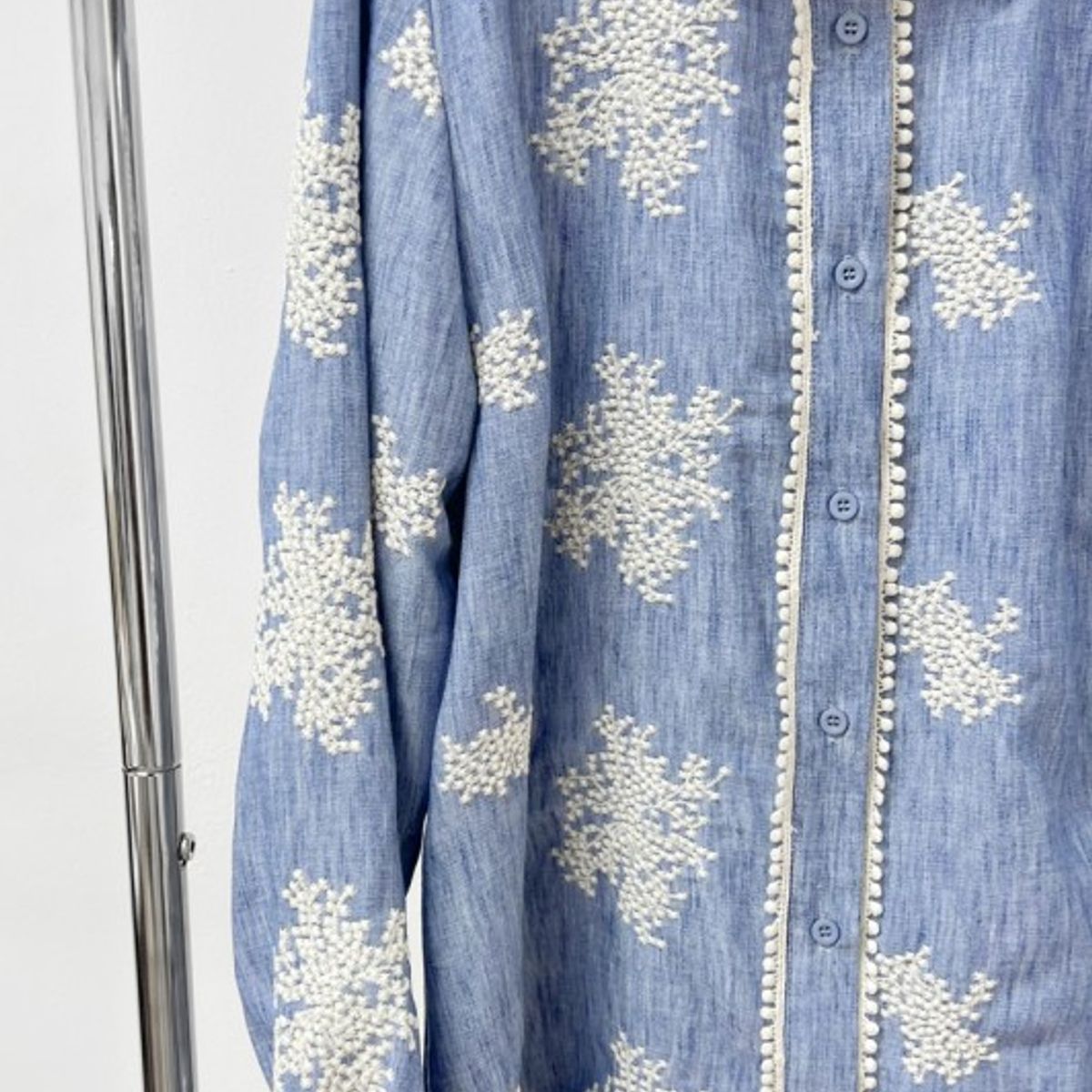 VRUSSO - Camisa Manga Larga Bordada de Algodón