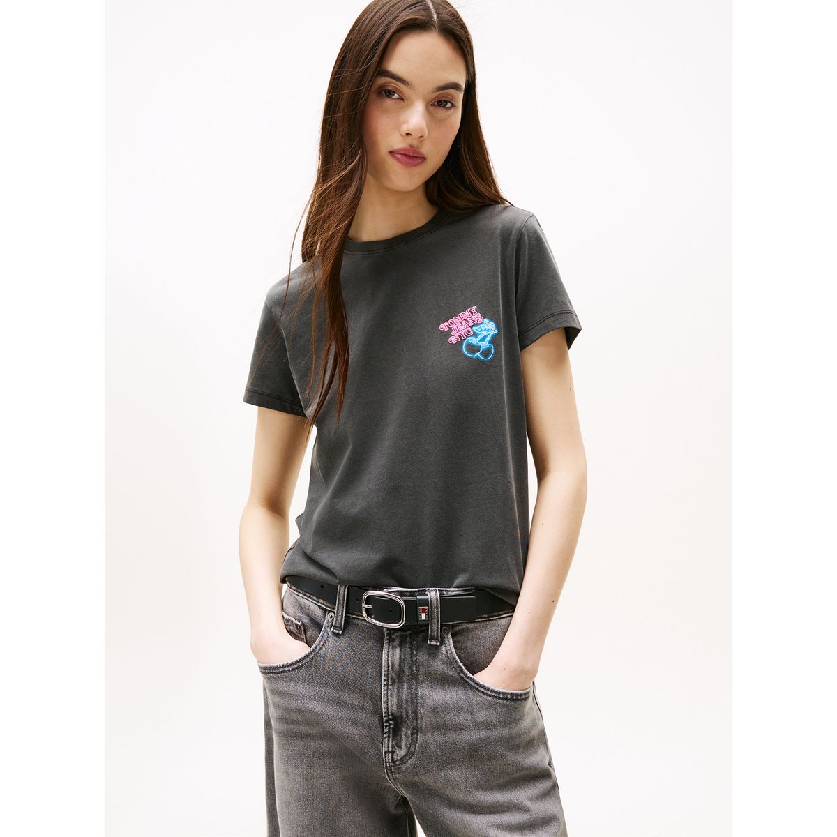 TOMMY HILFIGER - Polera Neon Cherry Logo Negro Tommy Jeans