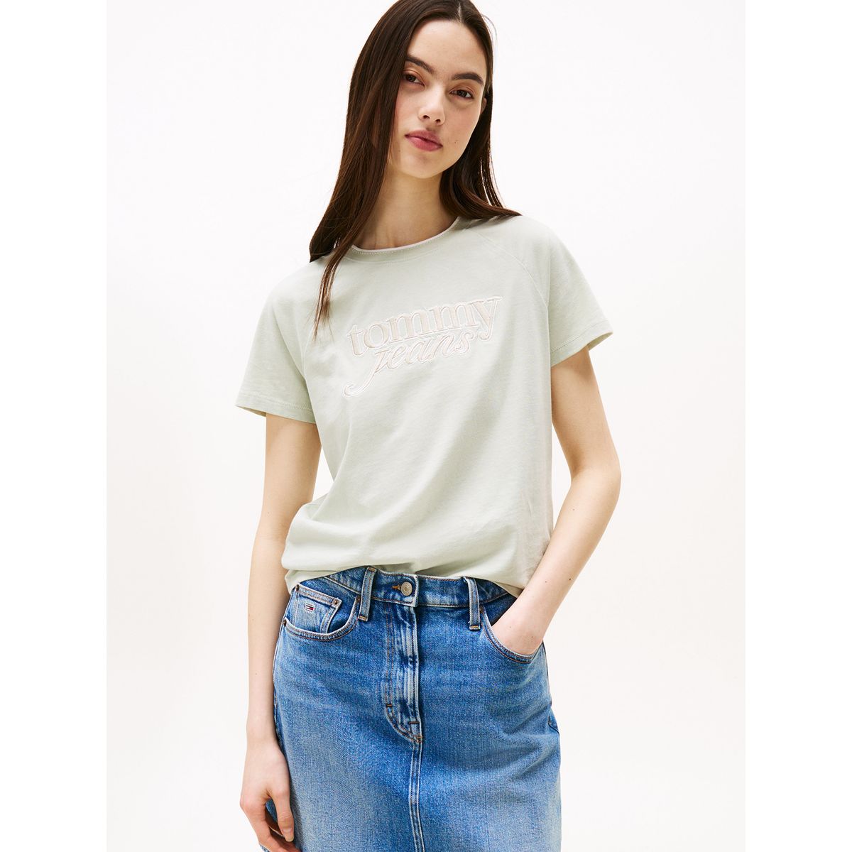 TOMMY HILFIGER - Polera Con Logo Script Regular Fit Verde Tommy Jeans