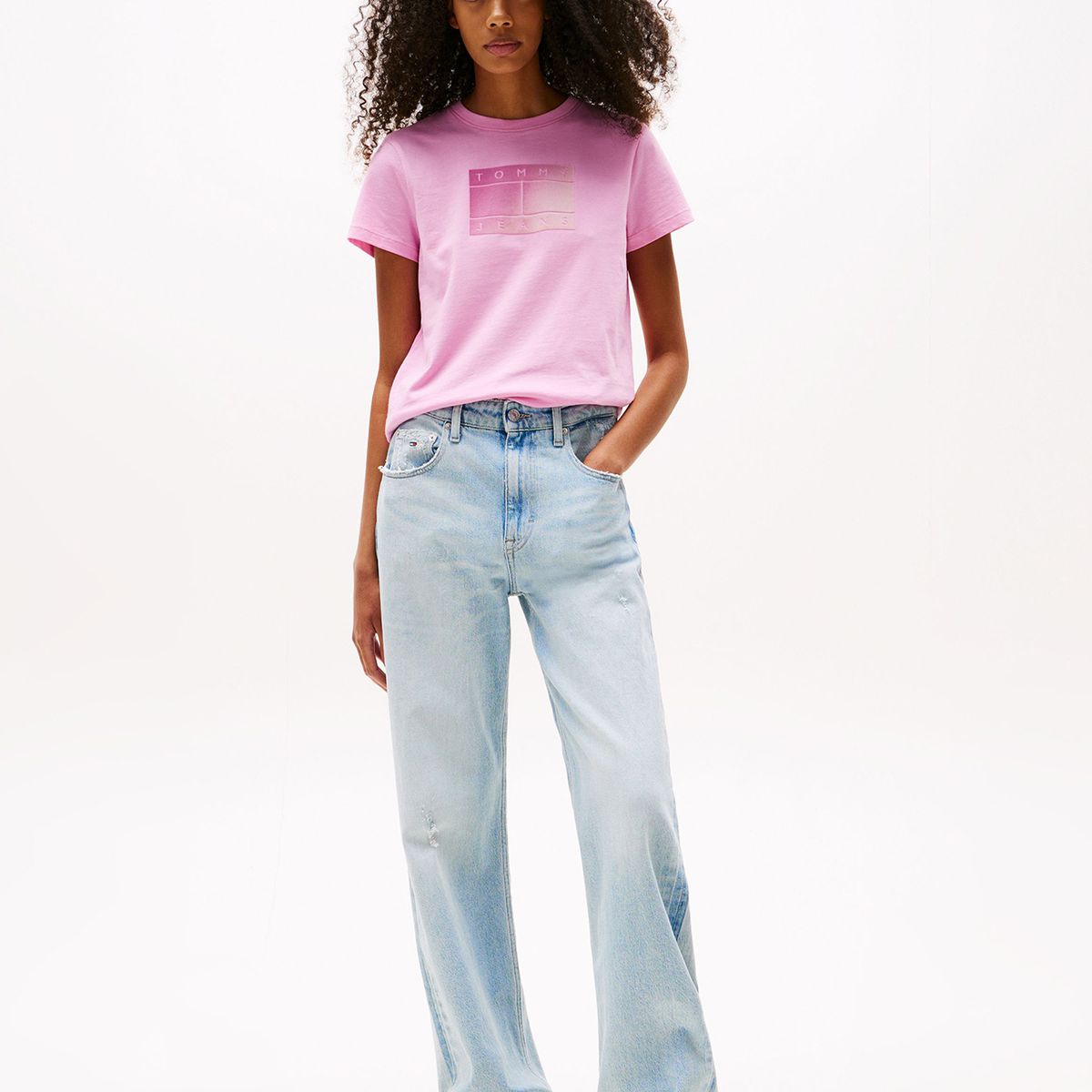 TOMMY HILFIGER - Polera Con Logo Degradado Rosado Tommy Jeans