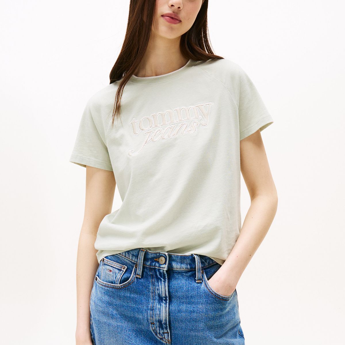 TOMMY HILFIGER - Polera Con Logo Script Regular Fit Verde Tommy Jeans