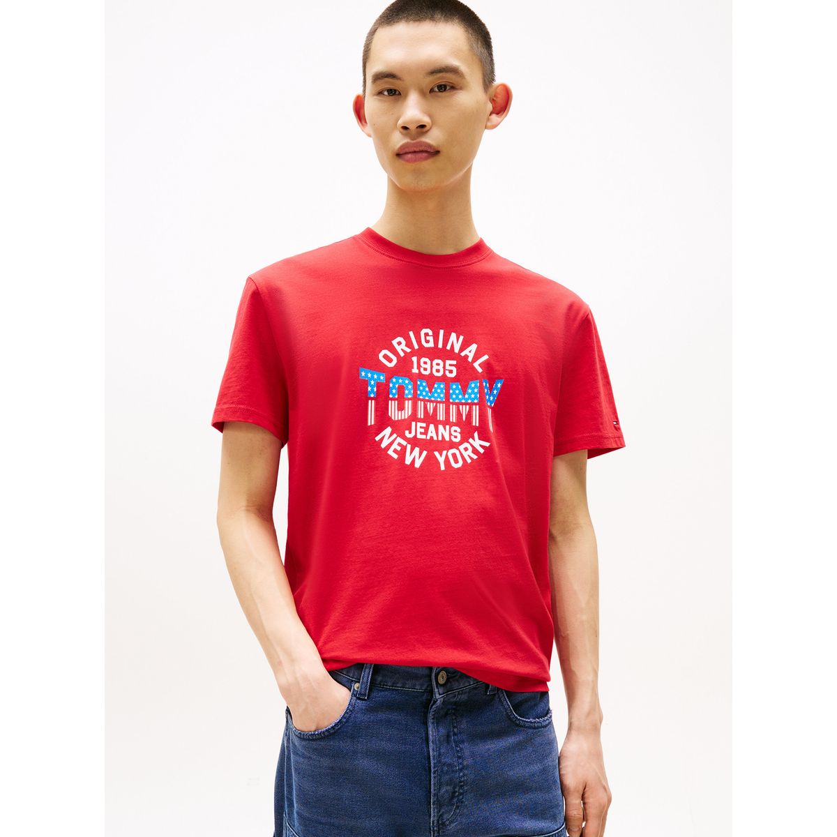 TOMMY HILFIGER - Polera Usa Circle Graphic Logo Rojo Tommy Jeans