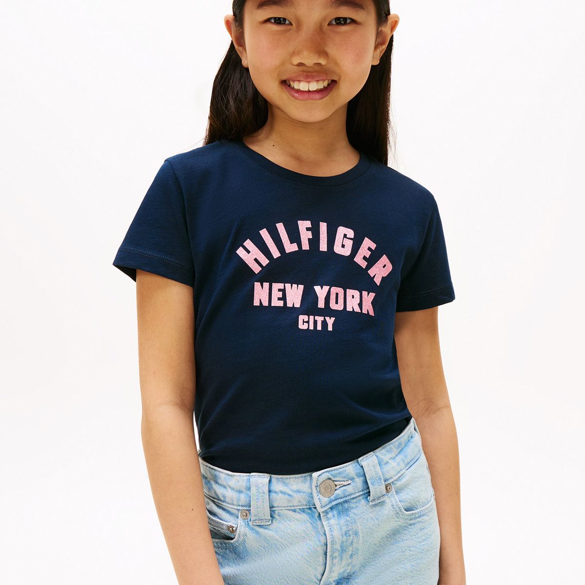 TOMMY HILFIGER - Polera Con Logo Nyc Curvo Azul Tommy Hilfiger