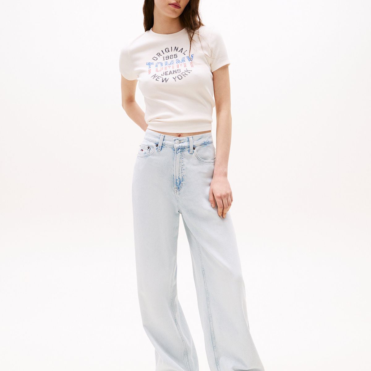 TOMMY HILFIGER - Polera Acanalada Con Logo New York Blanco Tommy Jeans