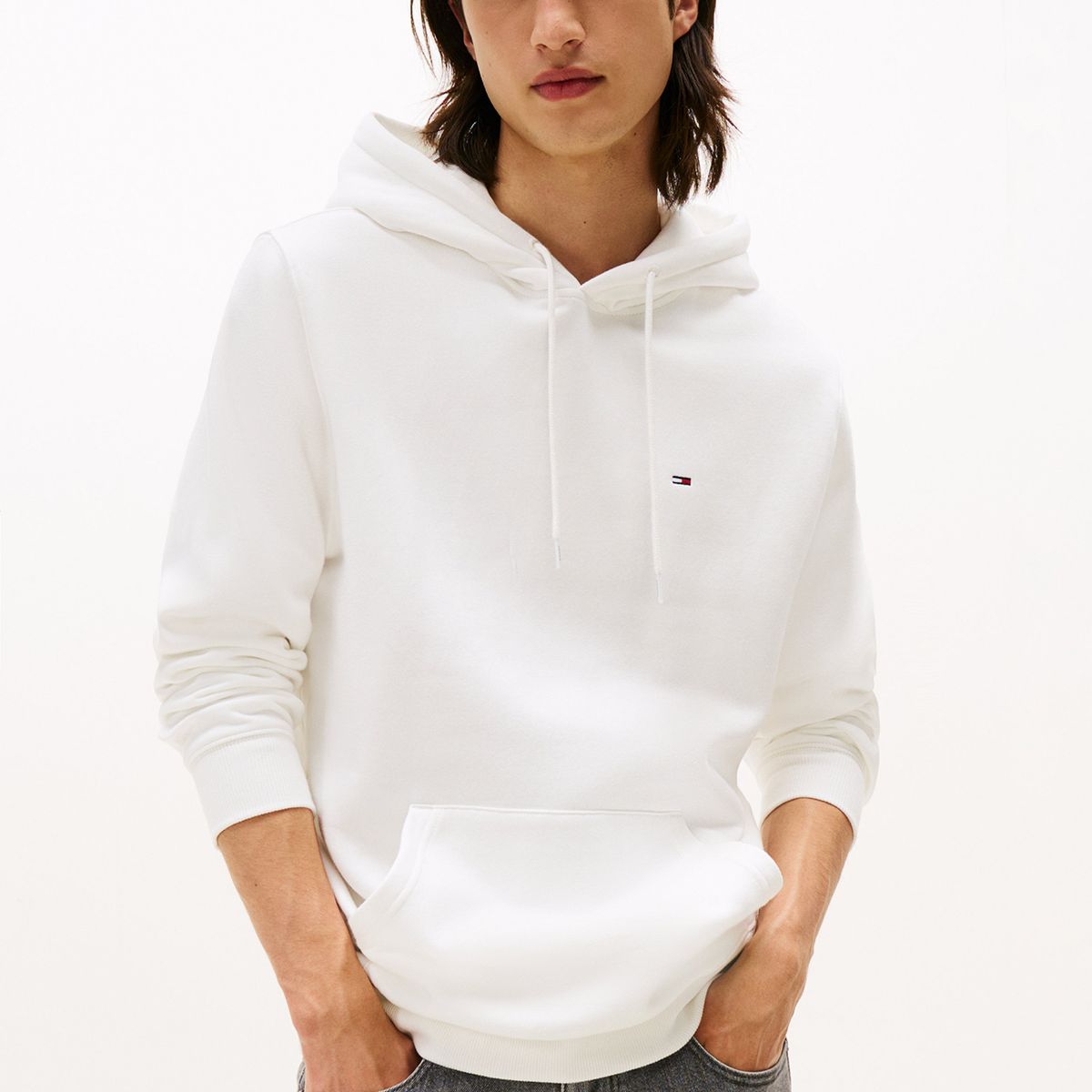 TOMMY HILFIGER - Polerón Hoodie Solid Con Logo Blanco Tommy Jeans