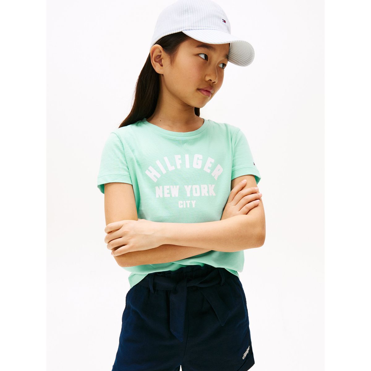 TOMMY HILFIGER - Polera Con Logo Nyc Curvo Verde Tommy Hilfiger