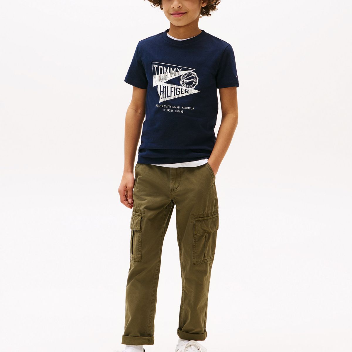 TOMMY HILFIGER - Polera Con Estampado Gráfico Azul Tommy Hilfiger