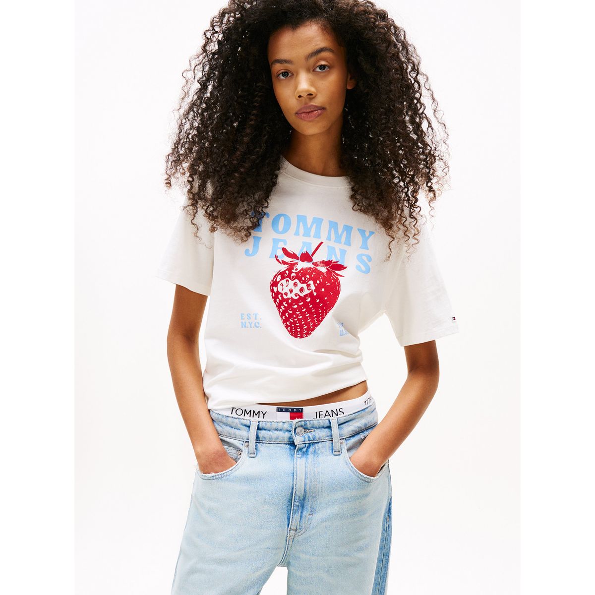 TOMMY HILFIGER - Polera Strawberry Logo Blanco Tommy Jeans