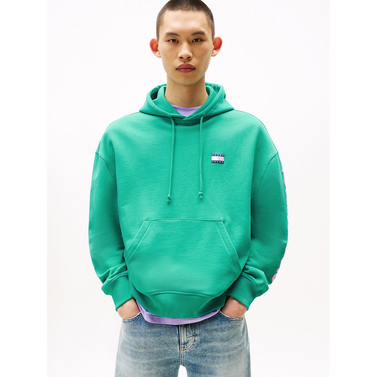 TOMMY HILFIGER - Polerón Hoodie Cropped Con Logo Verde Tommy Jeans