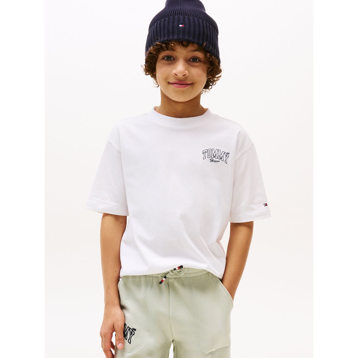 TOMMY HILFIGER - Polera Varsity Graphic Logo Blanco Tommy Hilfiger